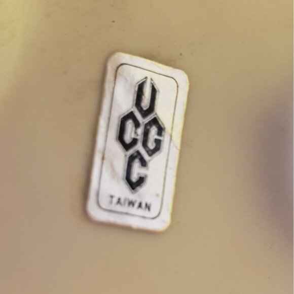 Vintage UCG Taiwan Owl Figurine On Tree Branch - Picture 6 of 11